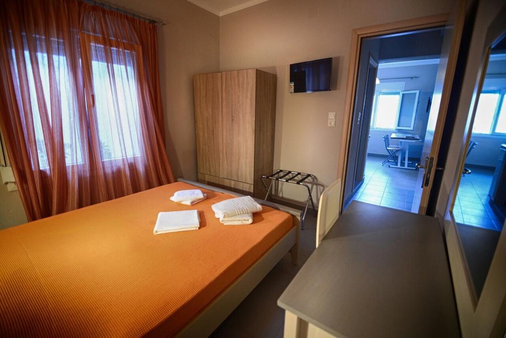 Melissa Rooms Agios Kirykos  Exterior photo